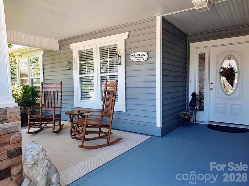 208 Snowy Egret Way, Hendersonville, NC 28792