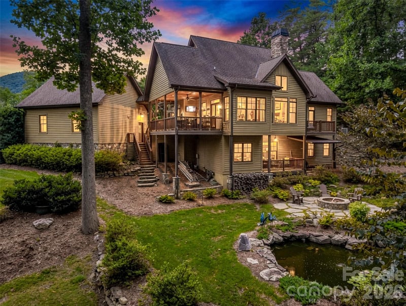 153 Glenn Ct, Mill Spring, NC 28756