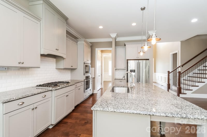 205 Centurion Ln, Mount Holly, NC 28120