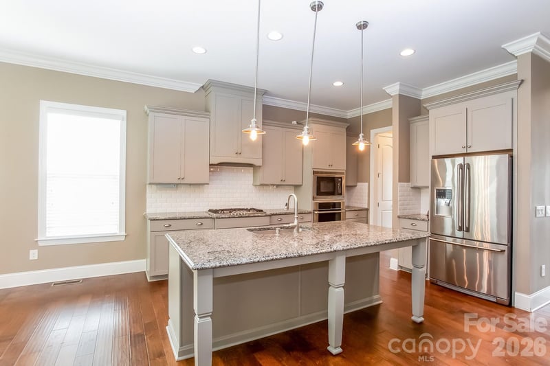 205 Centurion Ln, Mount Holly, NC 28120