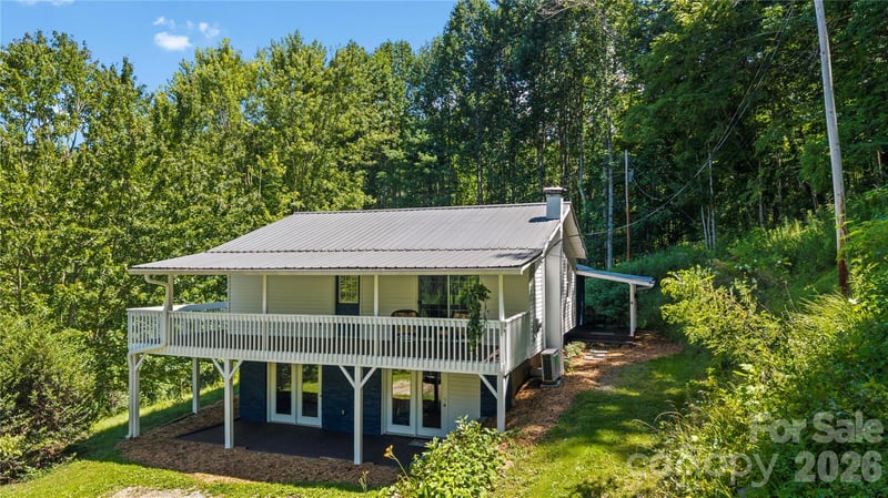 2879 Chandler Creek Rd, Mars Hill, NC 28754