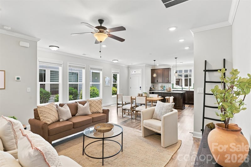 1004 Lyndon Station Dr, Pineville, NC 28134