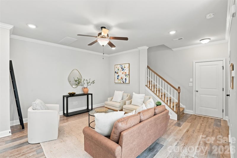 1004 Lyndon Station Dr, Pineville, NC 28134
