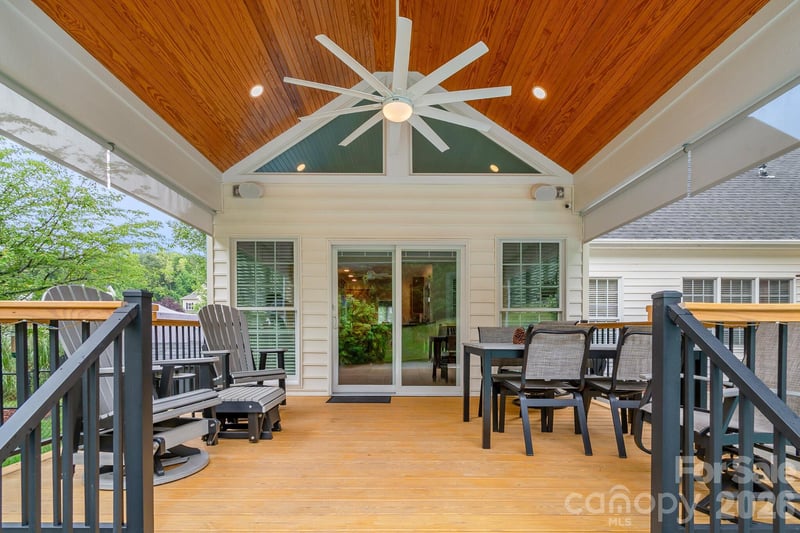 209 Southfork Ln, Belmont, NC 28012