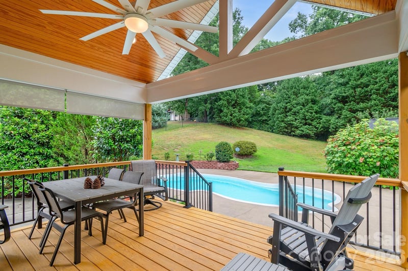 209 Southfork Ln, Belmont, NC 28012