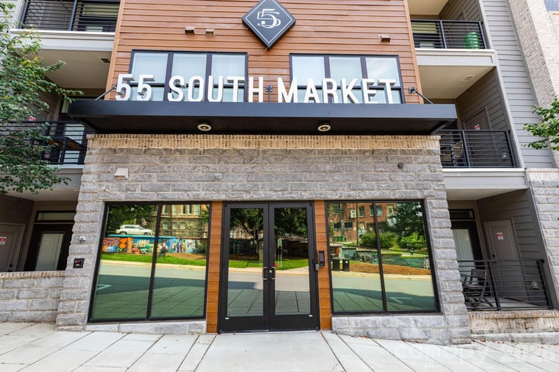 55 Market St #411, Asheville, NC 28801