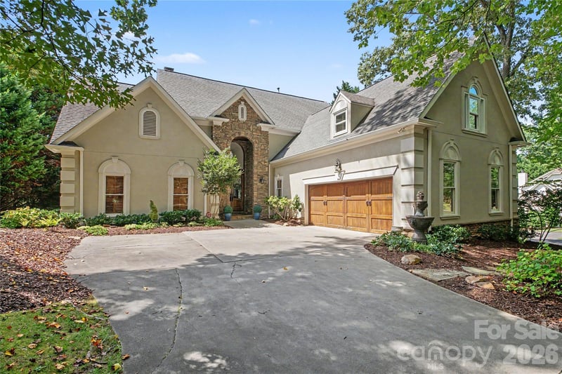 21300 Blakely Shores Dr, Cornelius, NC 28031