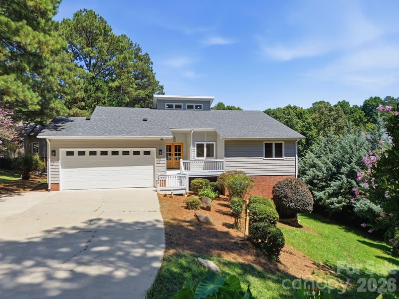2494 Cherry Ln, Denver, NC 28037