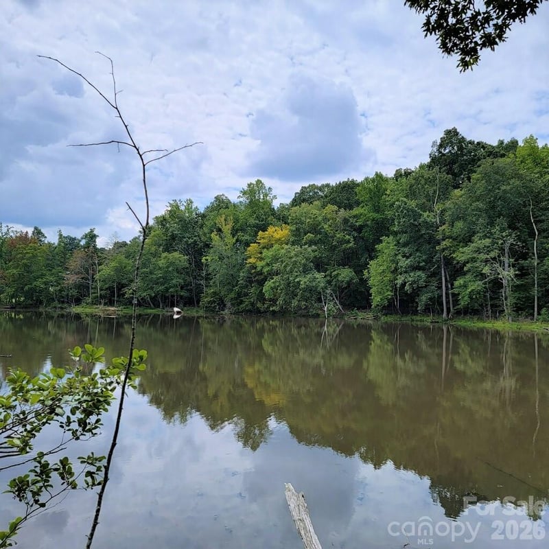 721 Flamingo Rd, Clover, SC 29710