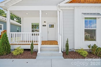 132 Bellamy Rd, Asheville, NC 28806