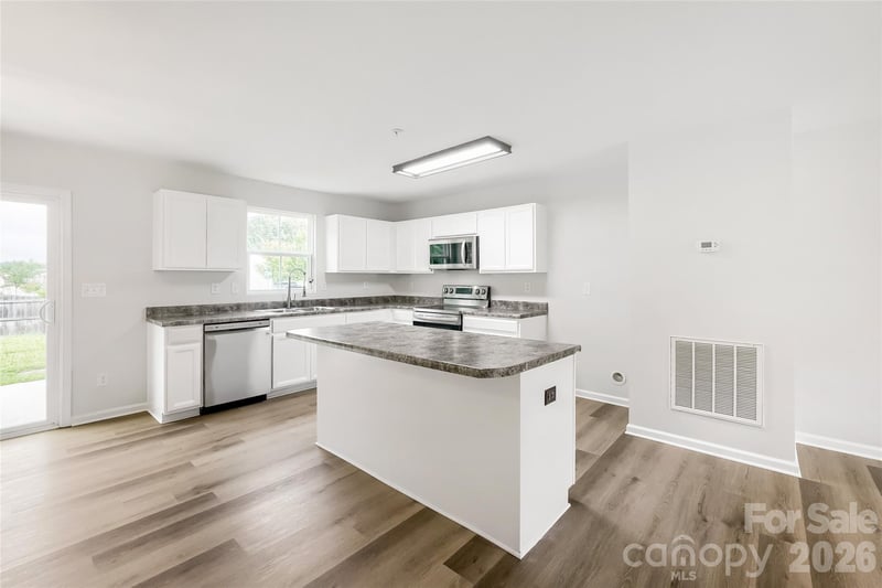 2394 Everton Cir SE, Concord, NC 28025