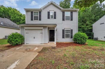 8500 Four Sisters Ln, Charlotte, NC 28215