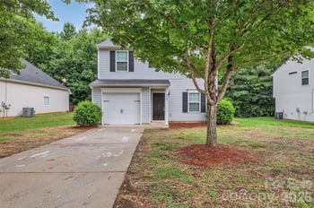 8500 Four Sisters Ln, Charlotte, NC 28215