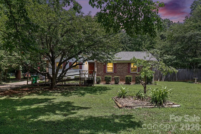 821 Ferrell Ave, Charlotte, NC 28216