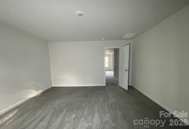 5146 Mark Dr, Hickory, NC 28601