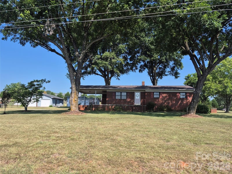 1267 Howards Creek Mill Rd, Vale, NC 28168