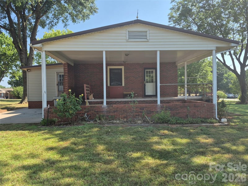 1267 Howards Creek Mill Rd, Vale, NC 28168
