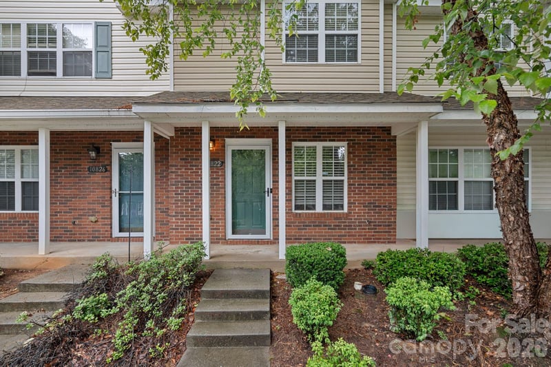 10822 Holly Ridge Blvd, Charlotte, NC 28216