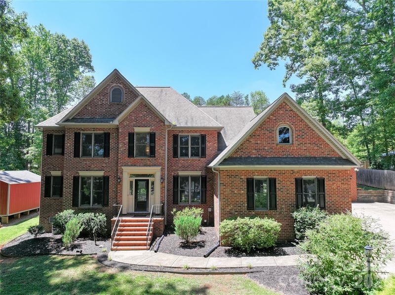 623 Normandy Rd, Mooresville, NC 28117