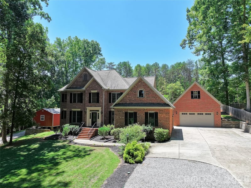 623 Normandy Rd, Mooresville, NC 28117