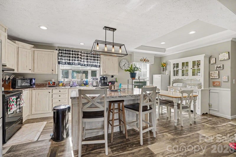 115 Greenmont Dr, Stony Point, NC 28678