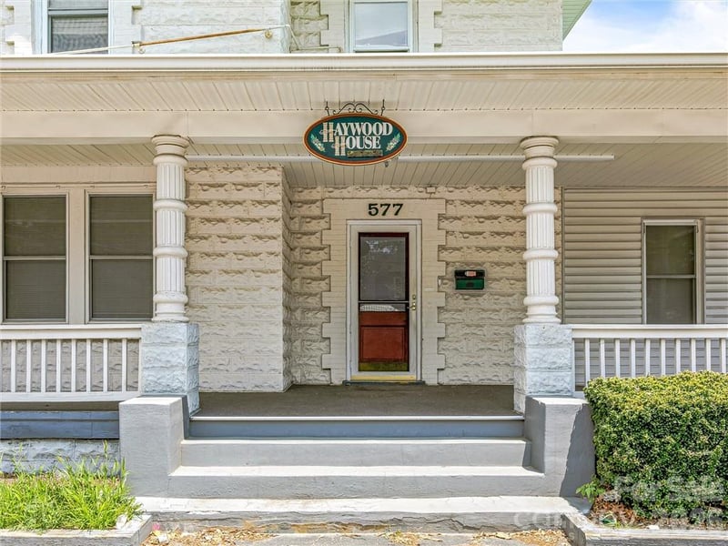 575 Haywood Rd, Asheville, NC 28806