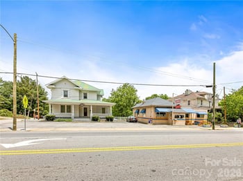 575 Haywood Rd, Asheville, NC 28806