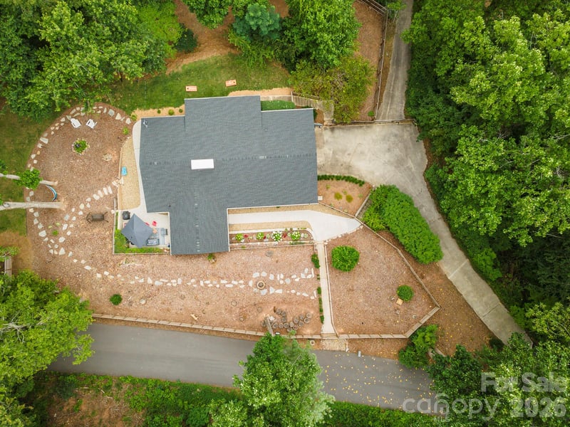 53 Vanderbilt Ter, Asheville, NC 28806