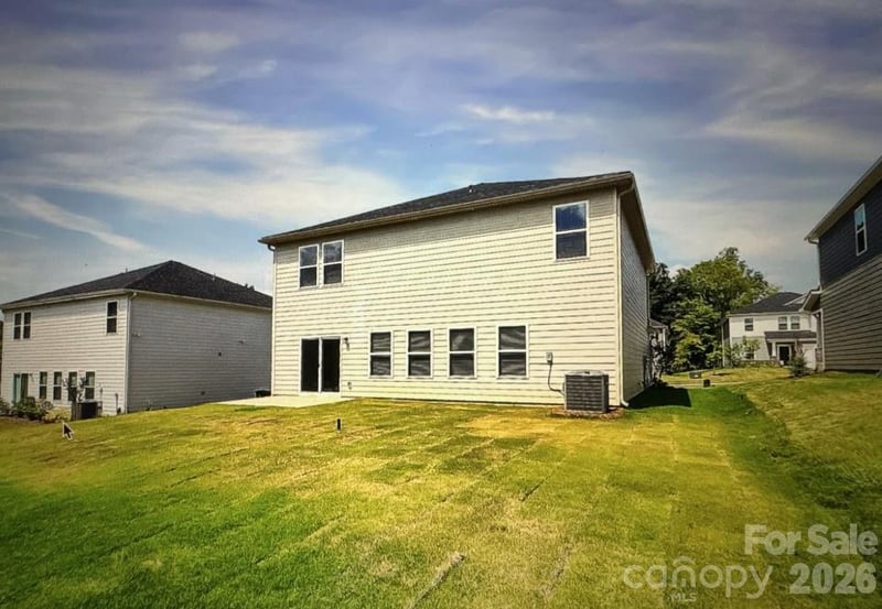 12008 Camdenhurst Rd, Charlotte, NC 28278