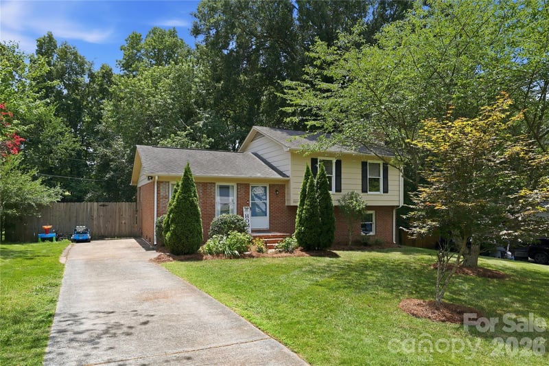 6337 Welford Rd, Charlotte, NC 28211