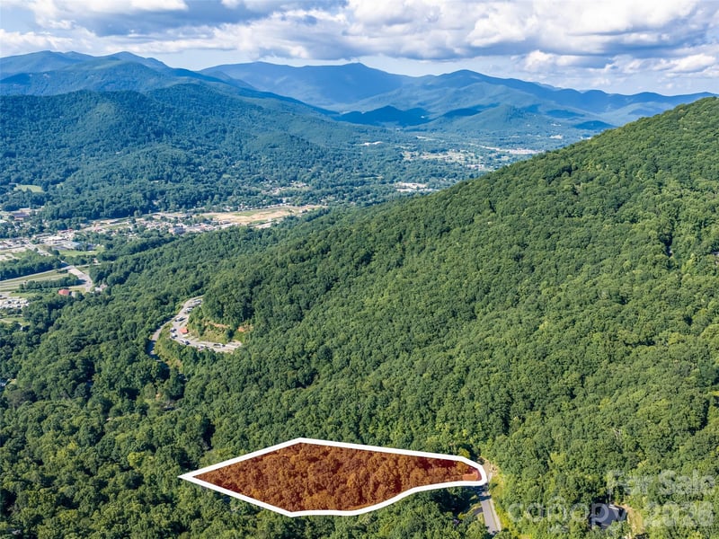 1043 Moss Creek Ln #69, Swannanoa, NC 28778