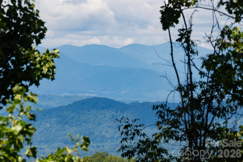 1043 Moss Creek Ln #69, Swannanoa, NC 28778