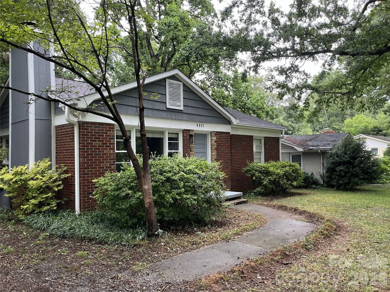 4217 Winfield Dr, Charlotte, NC 28205