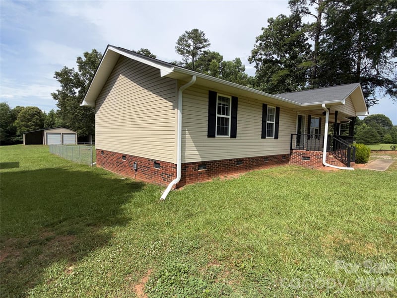 1066 Cameron Rd, York, SC 29745