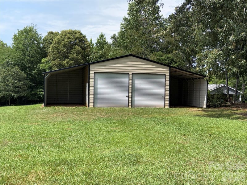 1066 Cameron Rd, York, SC 29745