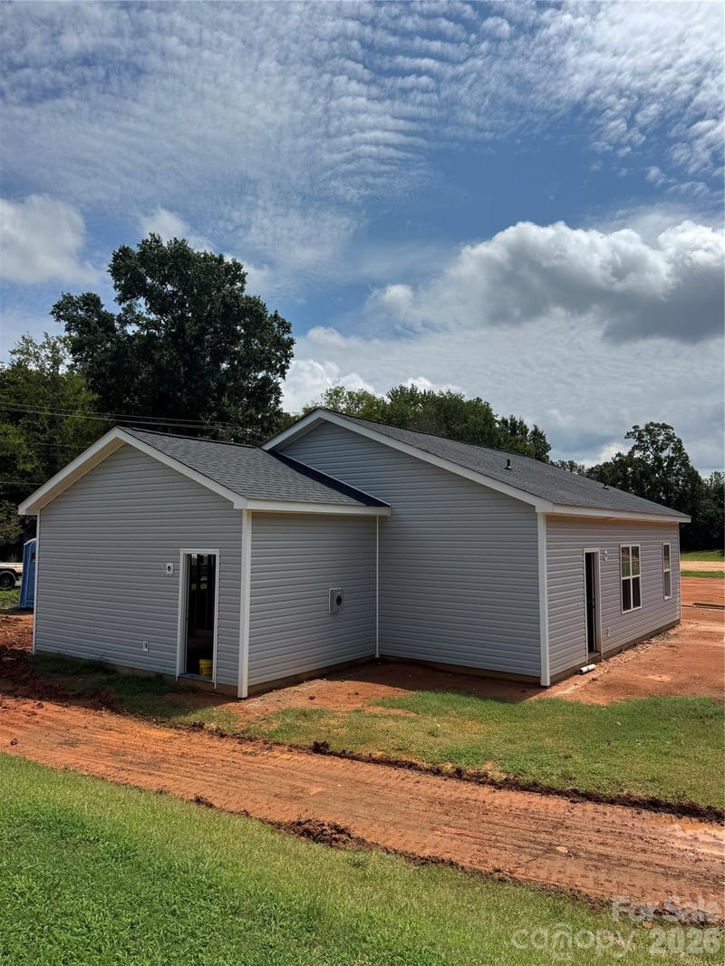 5721 Church St, Fort Lawn, SC 29714