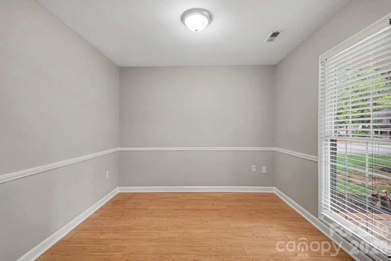 5200 Birchbark Ln, Charlotte, NC 28227