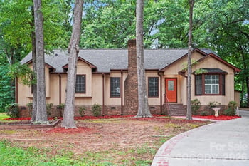 5505 Trossacks Ct, Charlotte, NC 28212