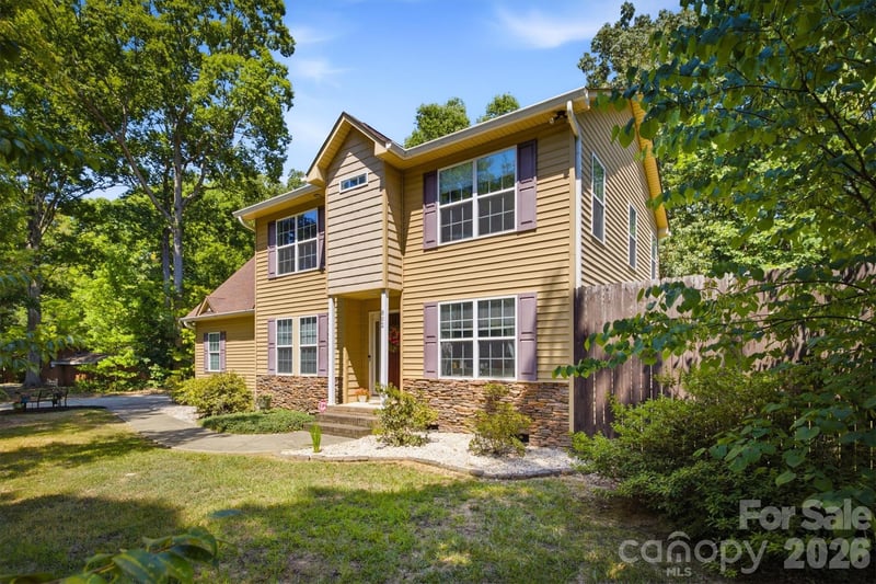 802 White Oaks Cir, Monroe, NC 28112