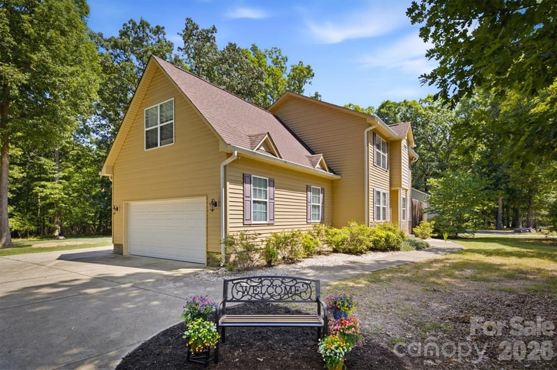 802 White Oaks Cir, Monroe, NC 28112