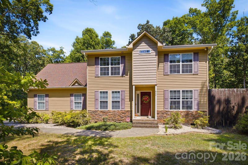 802 White Oaks Cir, Monroe, NC 28112