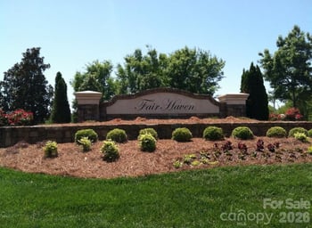 1235 Tranquil Falls Ln, Matthews, NC 28104