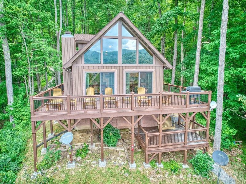 171 Jade Dr, Clyde, NC 28721
