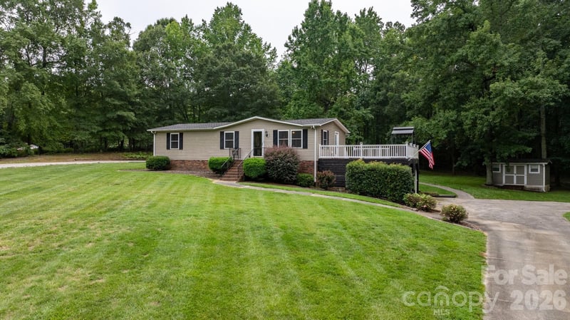 4091 Little Mountain Rd, Newton, NC 28658