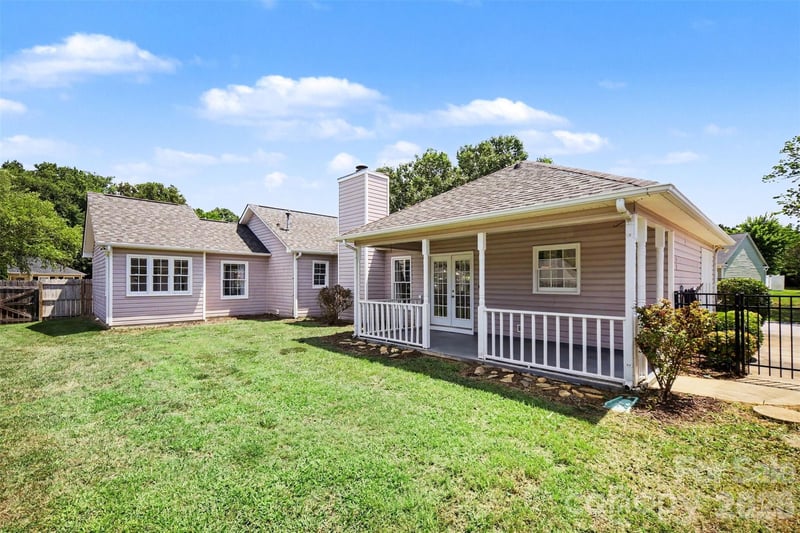 1619 Riverdale Dr, Rock Hill, SC 29732