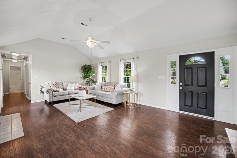 1619 Riverdale Dr, Rock Hill, SC 29732