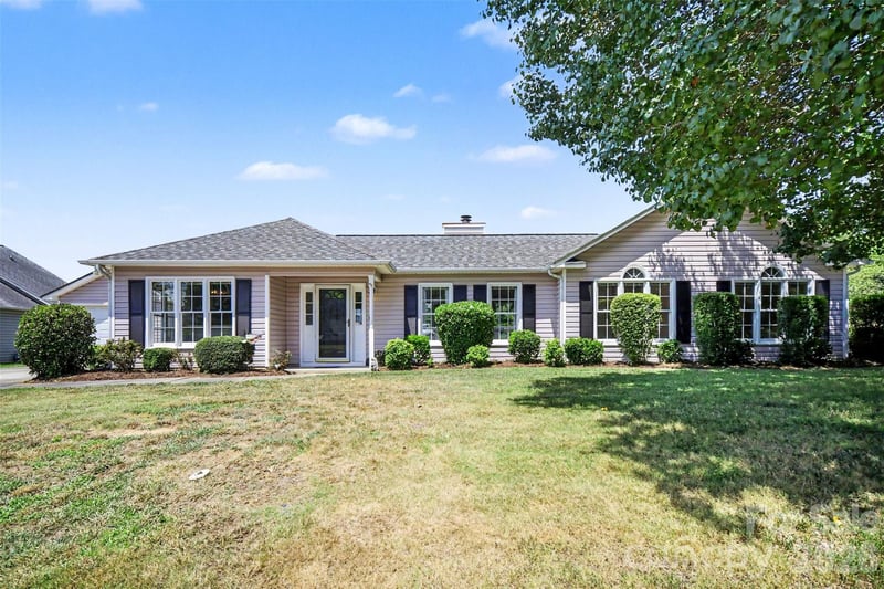 1619 Riverdale Dr, Rock Hill, SC 29732
