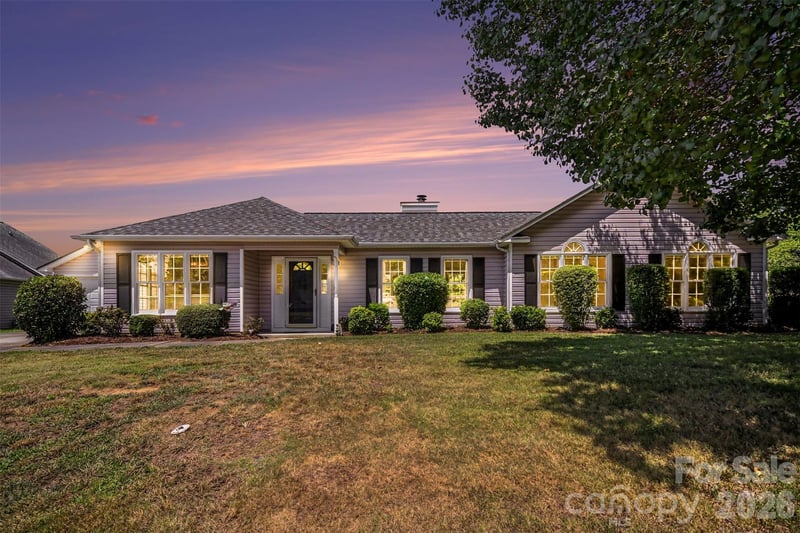 1619 Riverdale Dr, Rock Hill, SC 29732