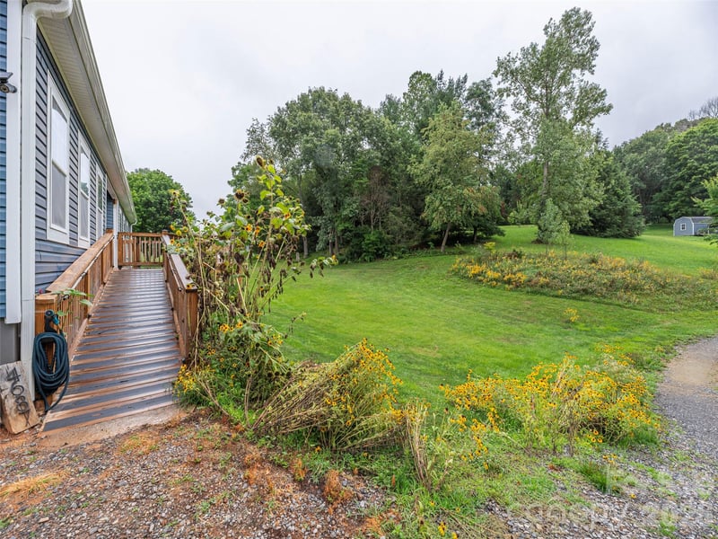 4687 Old Clyde Rd, Clyde, NC 28721