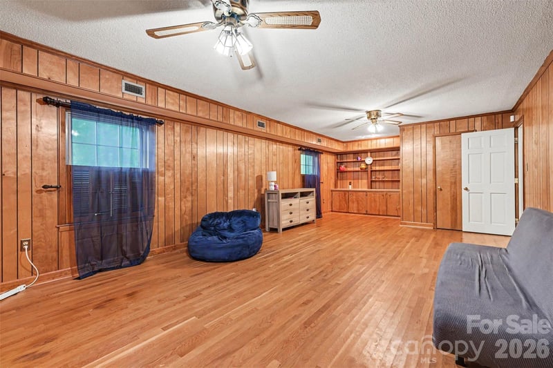 173 Hillcrest Ave, Concord, NC 28025